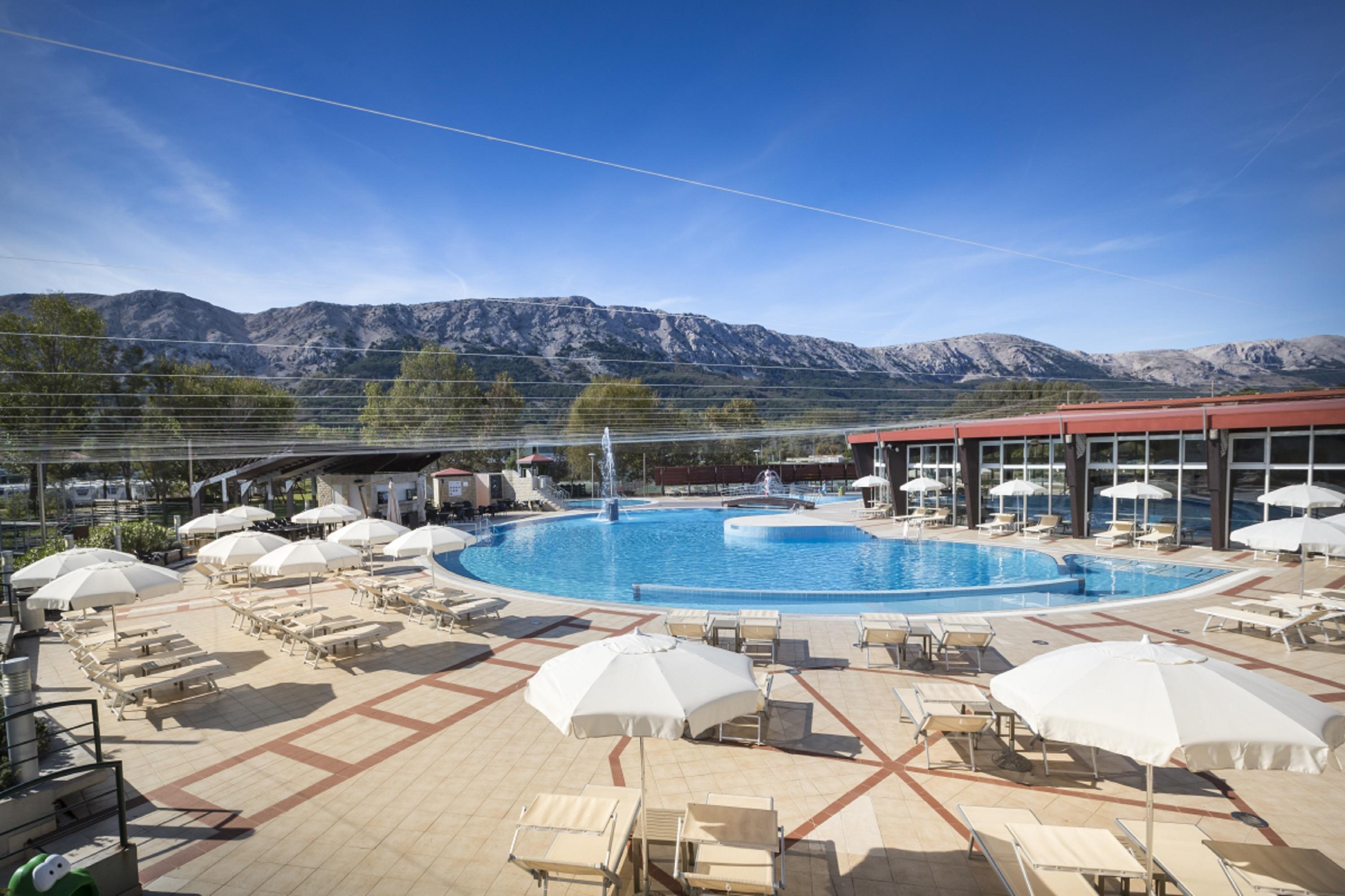 Sunny Baska Hotel Exterior photo