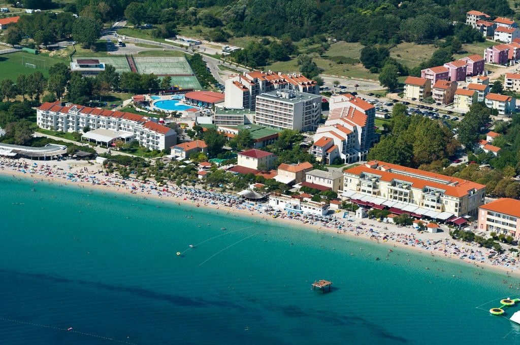 Sunny Baska Hotel Exterior photo
